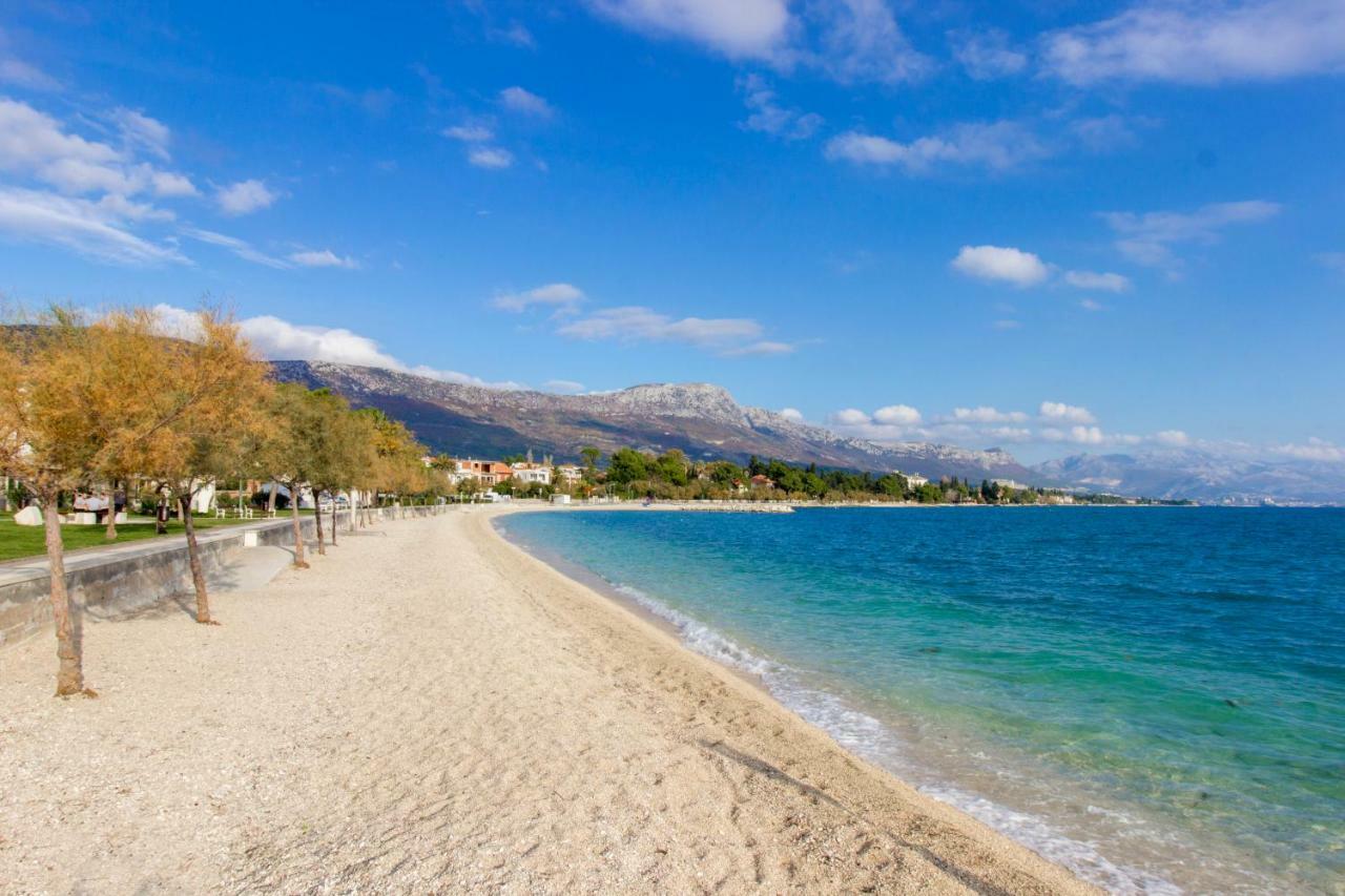 Apartmani Skelin***/**** Kastela Bagian luar foto