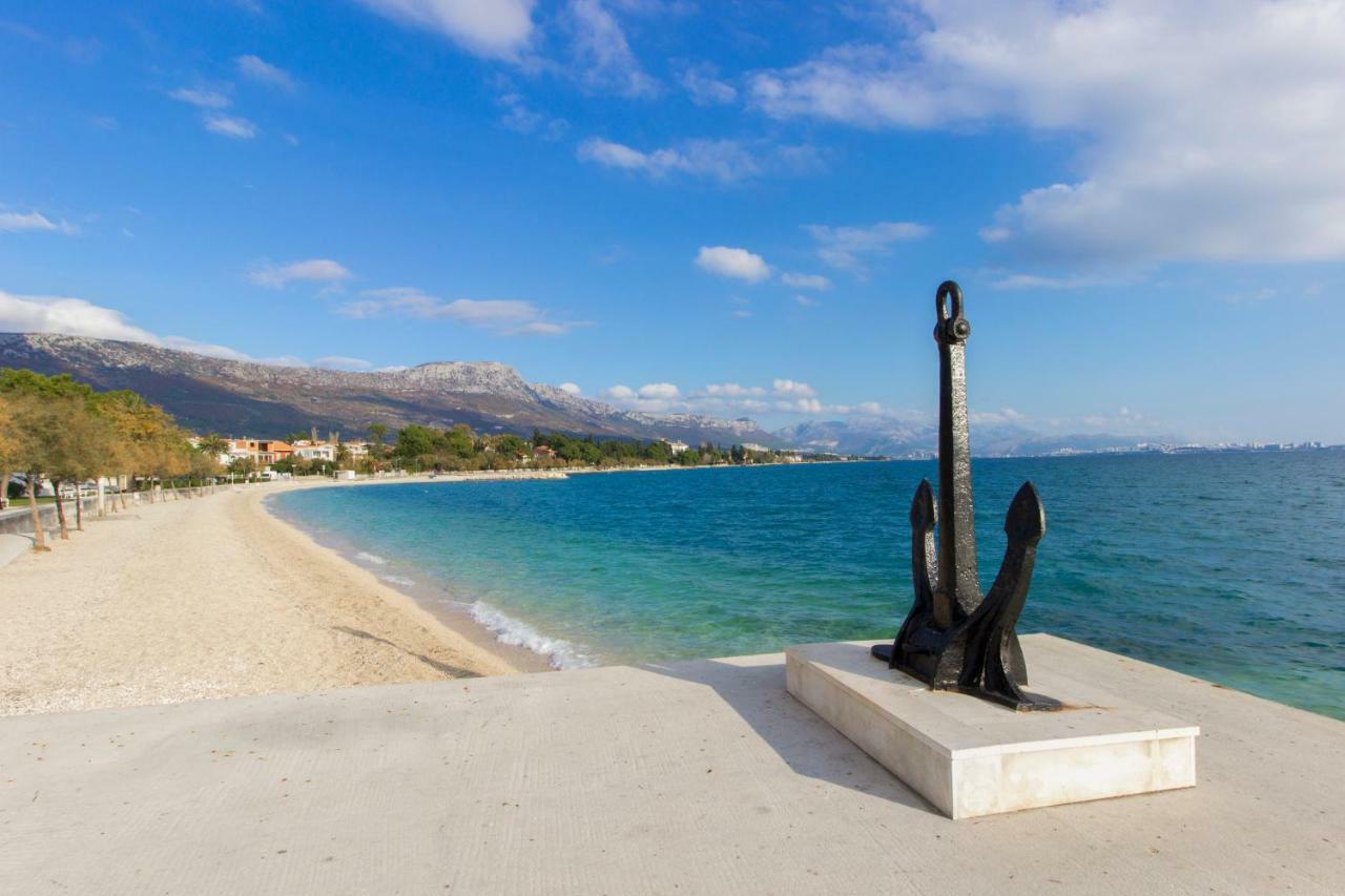 Apartmani Skelin***/**** Kastela Bagian luar foto